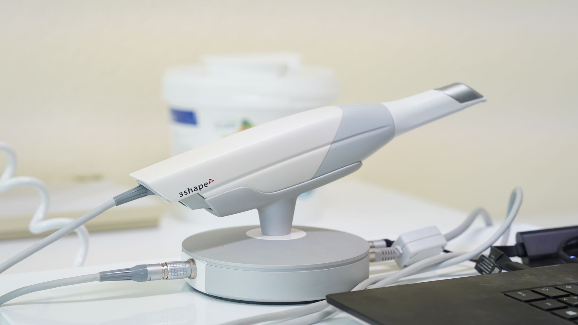 Digitaler 3D-Intraoralscanner